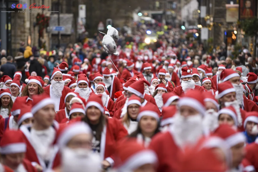Saddleworth Santa Dash
