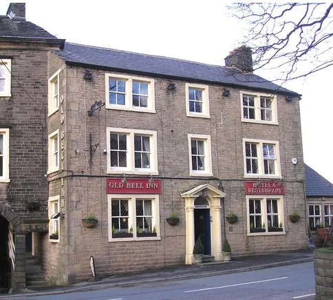 Pub Grub guide in saddleworth including GF